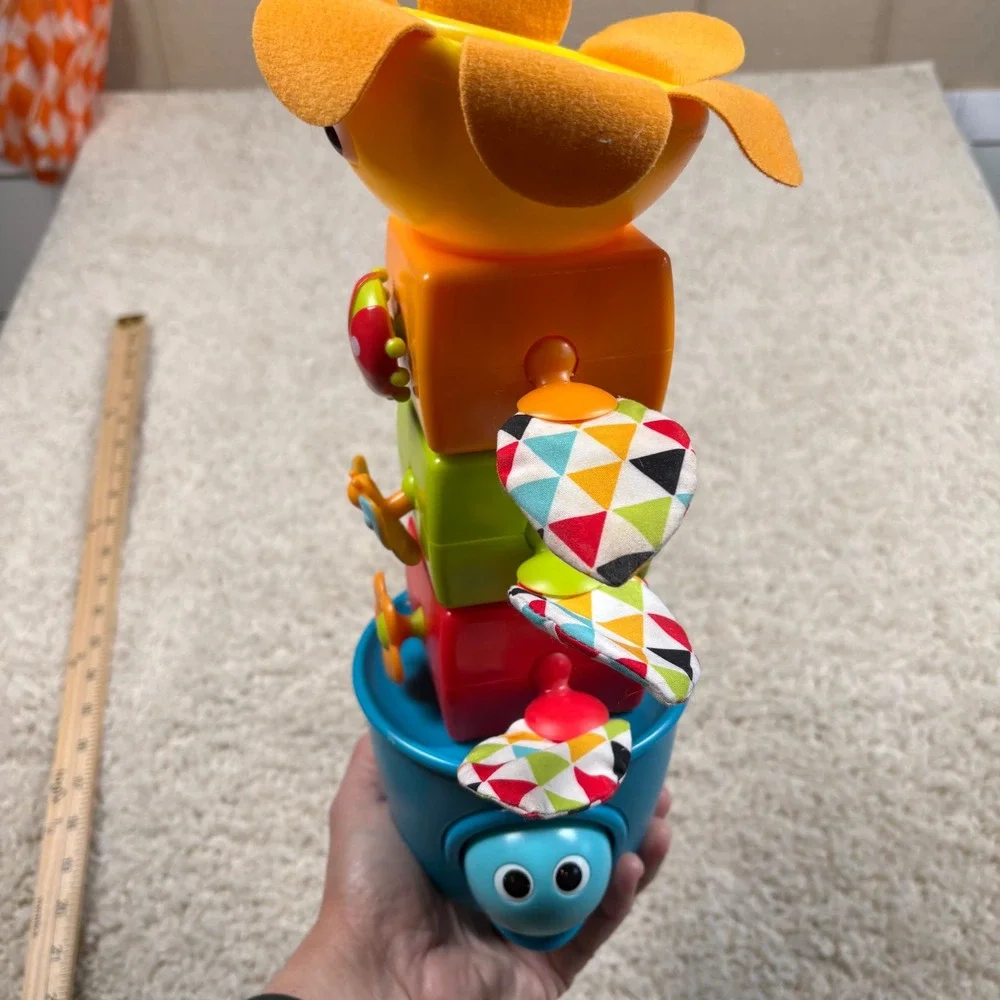 Yookidoo Baby Developmental Stacking Toy Crawl‎ Play Bug Turtle Sounds Motion